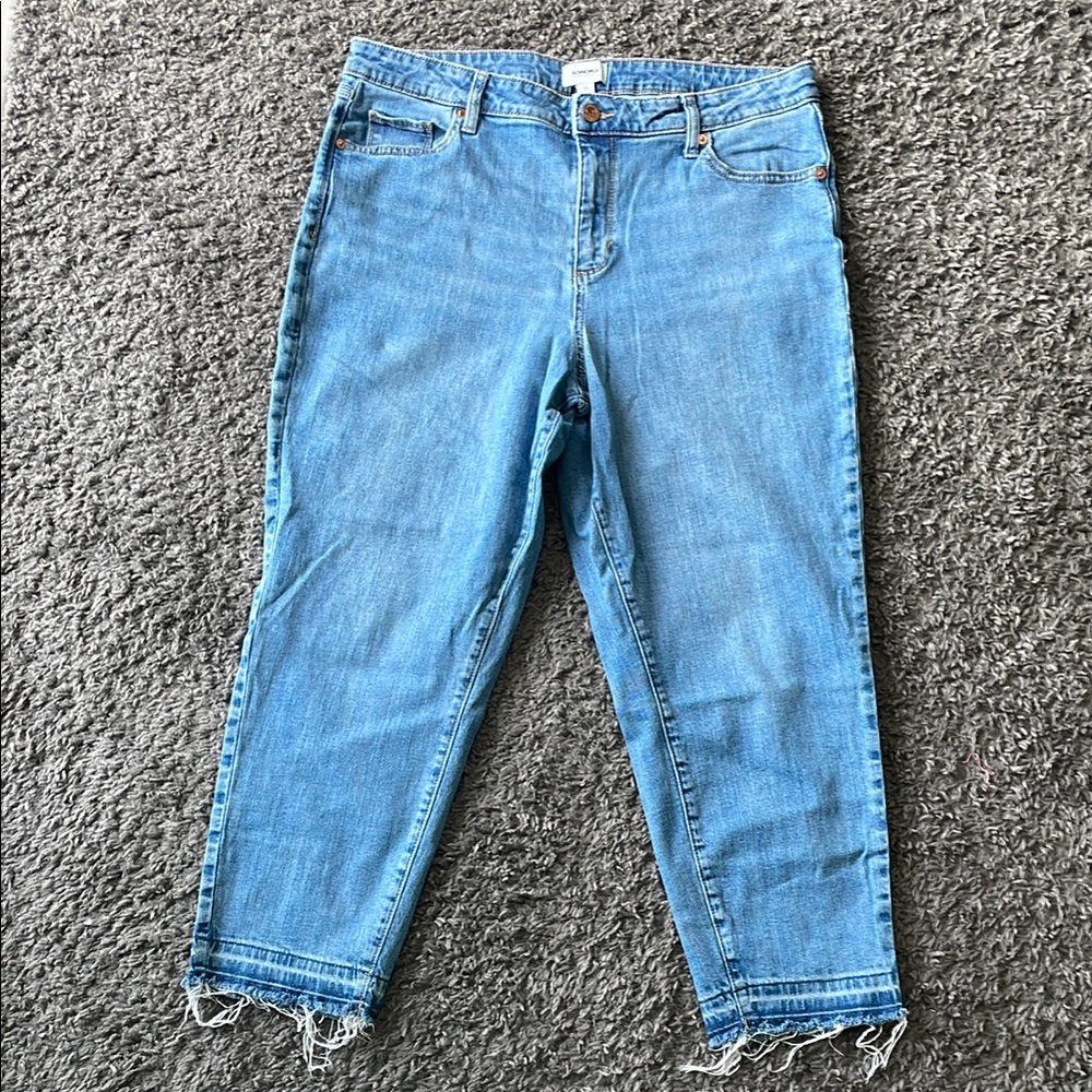 Women's Blue Cropped Jeans